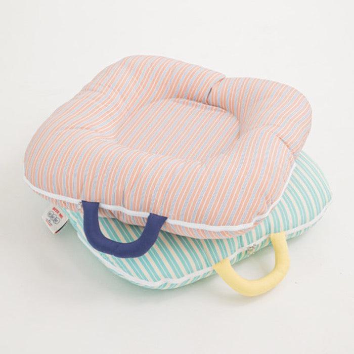 ※予約販売【BITE ME】Cat Cushion 猫用品 猫グッズ ドッググッズ 犬用品 ドッグクッション 犬クッション 犬用クッション ペットクッション 犬ベッド 犬用ベッドのサムネイル