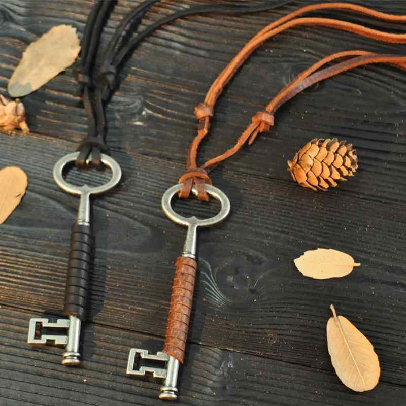 Necklaces, Pendants - ネックレス メンズ レディース 個性的 ビッグキー キーモチーフ ヴィンテージ レトロ 本革 レザーコード 電気メッキ加工 カジュアル おしゃれ 黒 茶色 ペンダントトップ
