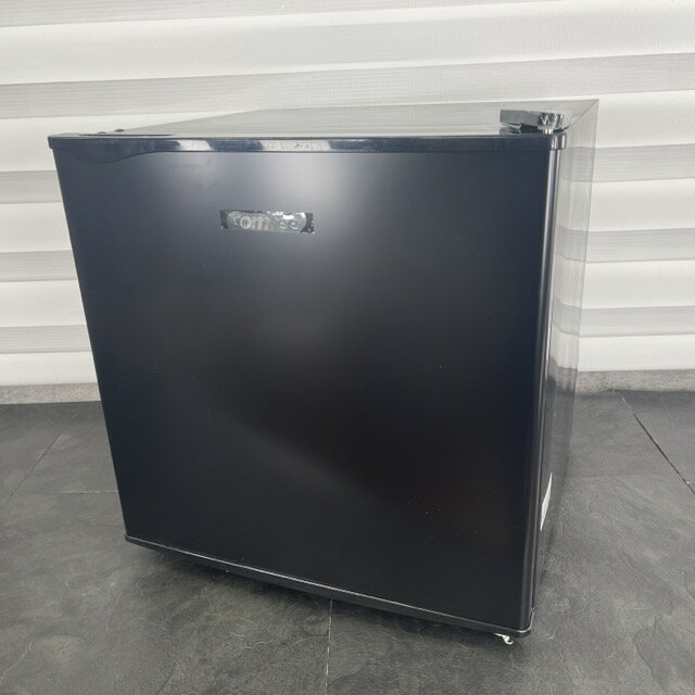 ノンフロン冷蔵庫【中古】美品 動作保証 comfee コンフィー RCD45BL 45L 1ドア 2025年製 ブラック 1260..