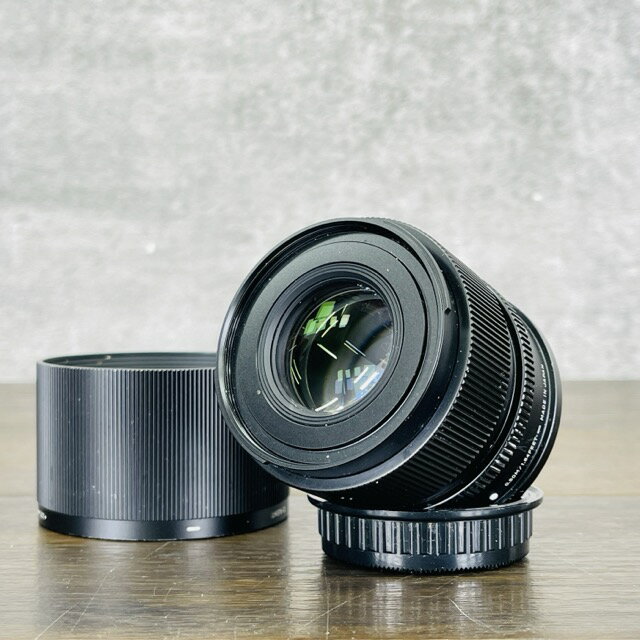 乐天商城 - ★お買い物マラソン期間中限定 ポイント10倍★カメラレンズ【中古】SIGMA シグマ 90mm 1：2.8 DG DN Φ55 純正フード付き LH576-02/515827