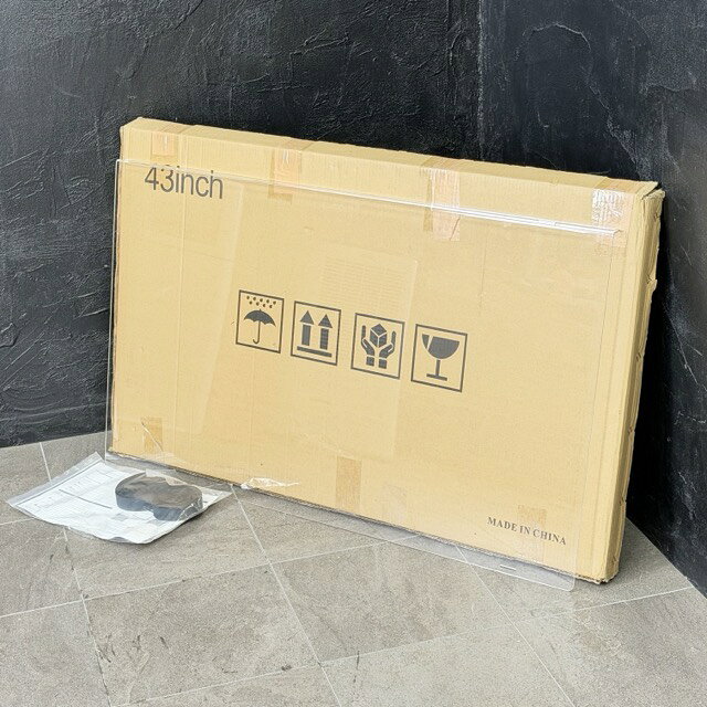 樂天商城 - ★お買い物マラソン期間中限定 ポイント10倍★43インチ用 テレビ画面保護パネル 【中古】アクリル製 キズ防止 透明パネル 固定ベルト付き 保護プロテクター / 70350