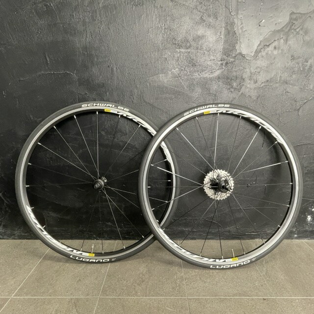 ★お買い物マラソン 期間中限定 ポイント10倍★展示品 MAVIC AKSIUM 622X15C ホイール 2点セット 【中古】LUGANO SCHWALBE SHIMANO105 CS-5800シマノ マビック アクシウム/516872