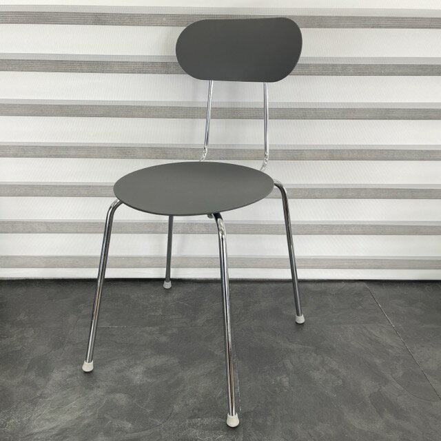 レア MAGISマジス MARIOLINA Enzo Mari マリオリナチェア マリオリナ エンツォ マリ イタリア デザイナーズ 椅子/515278 商品詳細 サイズ(幅/奥行き/高さ): 約 48/49/82 cm ※座面 36x39...