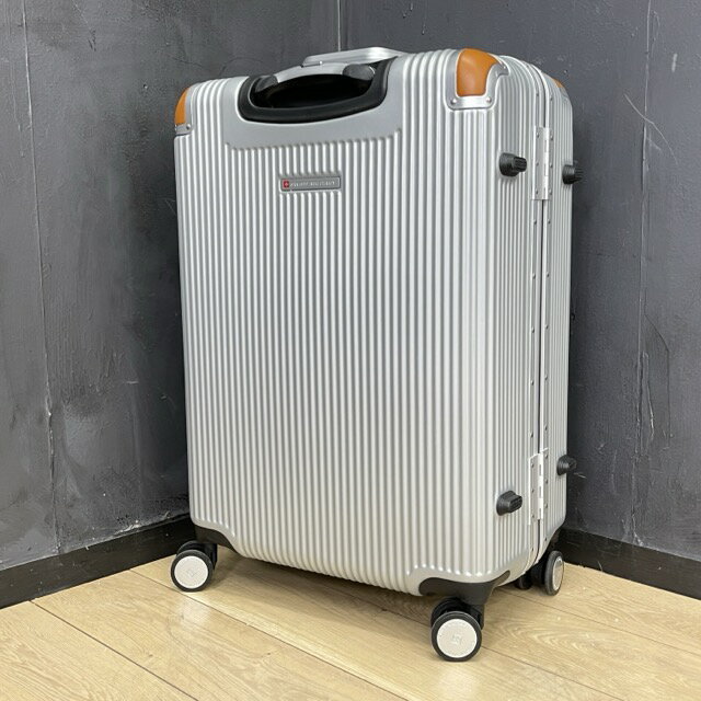 展示品 スイスミリタリー キャリーケース 24インチ プレミアム Cタイプ 64L 17733 SM-C624 SWISSMILITARY 旅行 クロムシルバー/56485のサムネイル