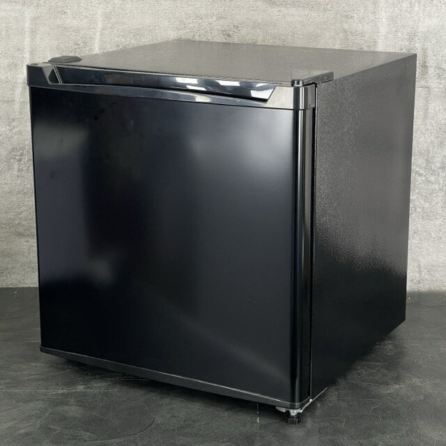 1ドア冷蔵庫【中古】美品 動作保証 アイリスオーヤマ PRC-B051D-B 46L 2025年製 ブラック 右開き 094037 /23093
