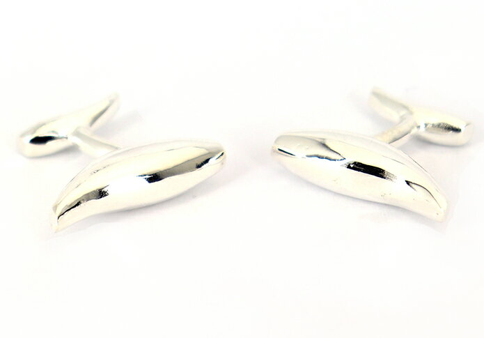 うねり雲 カフリングス 【 色 ：銀色 】 カフスボタン 【 シルバー 男女 おしゃれ かわいい 結婚式 プレゼント 入園式 入学式 成人式 カフス専門店 】