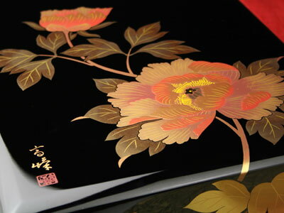 文庫牡丹加伏　【木曽の漆器よし彦】