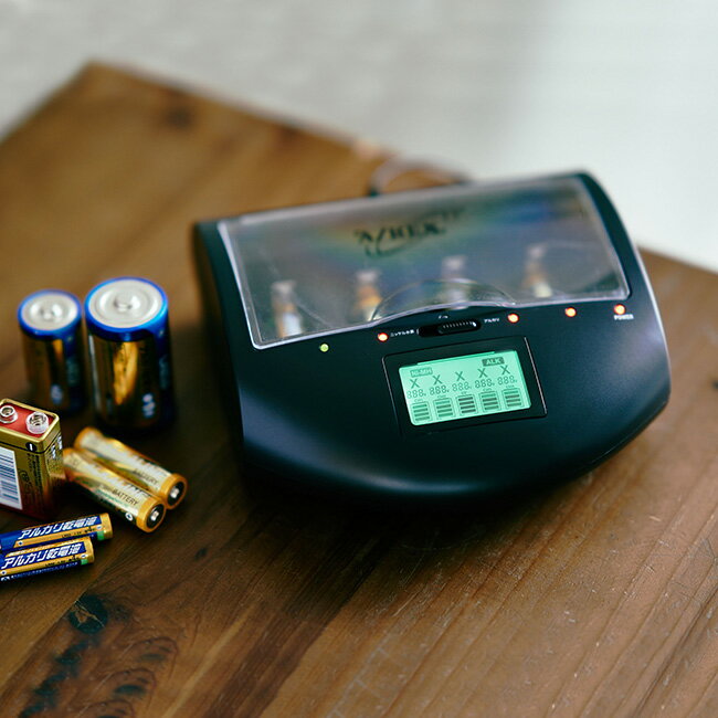 \レビュー特典あり/AZREX マルチ チャージャーV2[電池 充電 チャージ 乾電池 単一 単二 単三 単四 9V電池 アルカリ ニッケル 使い捨て電池 シン...