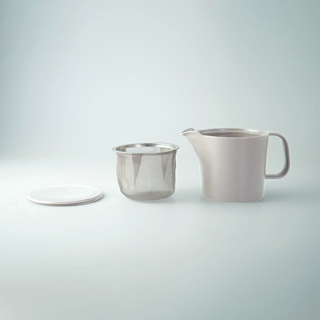 ＼特典あり／KONARE moment pot 470ml[モーメント ポット 美濃焼 磁器 急須 ティーポット おしゃれ 和モダン 洗いやすい 食洗機可能 食洗機対応 茶漉し付き 茶こし付き 電子レンジOK モダン 日本茶 紅茶] 即納