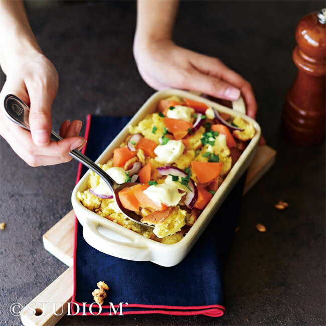 ＼特典あり／studio m’ スタジオエム マカロニグラタン[グラタン皿 一人用 日本製 陶器 取っ手付き スクエア グラタン 皿 オーブン皿 オーブン レンジ 食器 レンジ対応 電子レンジ対応 耐熱皿] 1-2W