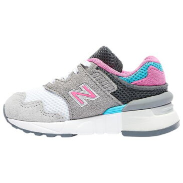 【送料無料◎クーポン対象】【海外限定】 ニューバランス 【ベビー・キッズ（11.0-16.0cm）】 New Balance 997 Sport（Gunmetal/Light Carnival） スニーカー 子供靴 出産祝い