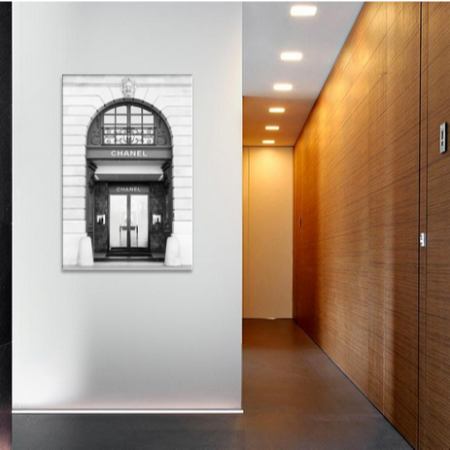 【送料無料+割引クーポン】 お洒落なオマージュアート Chanel Store Black And White シャネル CHANEL キャンバスアート 絵画 インテリア 模様替え 引越し祝い 新築祝い 開店祝い