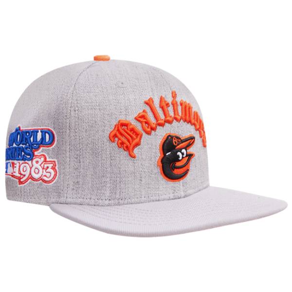 【送料無料】 MLB公式 正規品 メンズ キャップ 帽子 ハット ベースボールキャップ アジャスタブル レディース ユニセックス プロスタンダード Pro Standard ボルティモア・オリオールズ BALTIMORE ORIOLES OLD ENGLISH UNISEX 6 PANEL STRAPBACK HAT