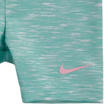 【送料無料+月末5%クーポン配布中】 nike ナイキ 女の子用Nike Heart Swoosh タンクトップx短パン上下2点セット(Tropical Twist) 子供服 半ズボン セットアップ ギフト 半袖トップス