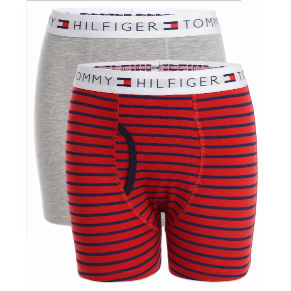 素材綿95%・エラスティン5%サイズキッズサイズ特徴☆TOMMY HILFIGER（トミーヒルフィガー）はアメリカ・ニューヨーク発のアパレルブランド。アパレルブランドの枠を超えたファッションアイコンとして愛用者が多数いる人気ブランドです♪♪☆TOMMY HILFIGERでは希少価値の高いベビー・キッズライン。ウエストラバーにロゴがプリントされたシックな定番デザインや派手でカワイイ総柄デザインなどが満載。COOLなボクサーパンツ2枚セットはオシャレな男の子にピッタリです♪♪☆誕生プレゼントやギフトなどにも喜ばれるお勧めアイテムです♪♪注意画面上と実物では多少色具合が異なって見える場合もございます。ご了承ください。また、この商品は当店自社サイトでも販売しております。在庫数の更新は随時行っておりますが、お買い上げいただいた商品が、品切れになってしまうこともございます。その場合、お客様には必ず連絡をいたしますが、万が一入荷予定がない場合は、キャンセルさせていただく場合もございますことをあらかじめご了承ください。☆TOMMY HILFIGER（トミーヒルフィガー）はアメリカ・ニューヨーク発のアパレルブランド。アパレルブランドの枠を超えたファッションアイコンとして愛用者が多数いる人気ブランドです♪♪ ☆TOMMY HILFIGERでは希少価値の高いベビー・キッズライン。ウエストラバーにロゴがプリントされたシックな定番デザインや派手でカワイイ総柄デザインなどが満載。COOLなボクサーパンツ2枚セットはオシャレな男の子にピッタリです♪♪ ☆お祝いギフト・プレゼントなどにも喜ばれるお勧めアイテムです♪♪