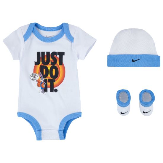 【送料無料+最大6％割引クーポン】 nike ナイキ 男の子用Space Jam HT 半袖ボディースーツ出産祝い3点セット（White） ロンパース 靴下 ベビー服 ギフト プレゼント パジャマ 下着 肌着 セットアップ