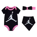 【ニコニコ割引対象】【送料無料】 nike ナイキ ジョーダン 女の子用Jordan Jumpman ボディースーツ出産祝い3点セット（Black） ロンパース 靴下 ヘアアクセサリー ヘッドバンド 出産祝い