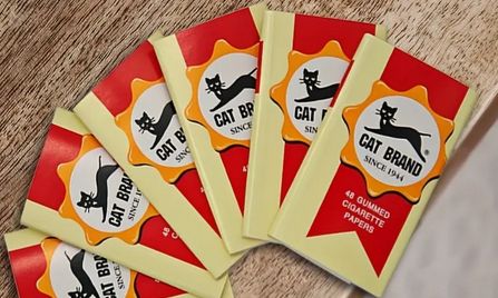 Rakuten - タバコローリングペーパー 超薄型でゆっくり燃える喫煙用紙 48枚x5 取り扱いが簡単