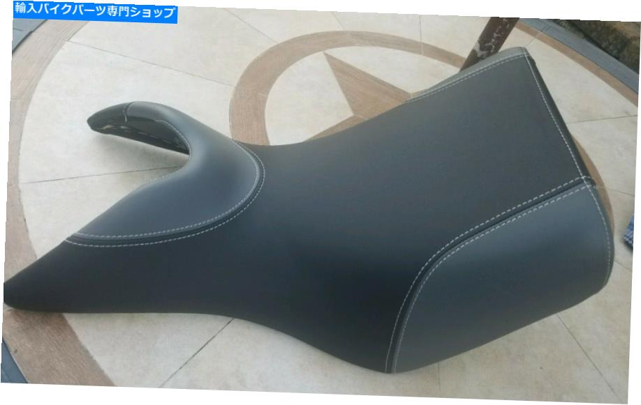 シート Triumph Tiger 800ライダーシートアッセイT2304370 Triumph Tiger 800 Rider Seat Assy T2304370