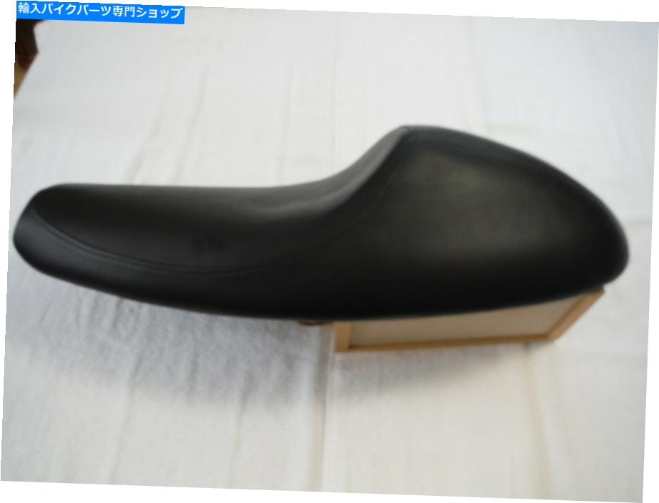 シート Truimph Thruxtonシート、ブラック（A2304052）、NEW Triumph Thruxton Seat, Black (A2304052), New