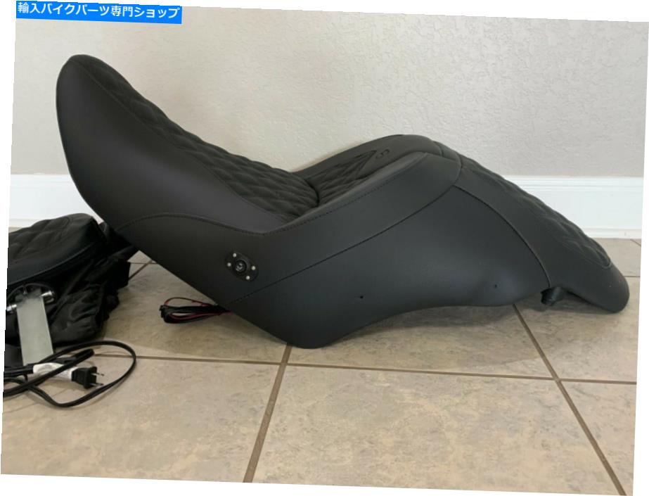 シート Saddlemenオートバイシートロードソファ加熱W / Backrest H23-20-182BRHCT f6B Saddlemen Motorcycle Seat Road Sofa Heated W/Backrest H23-20-182BRHCT For F6B