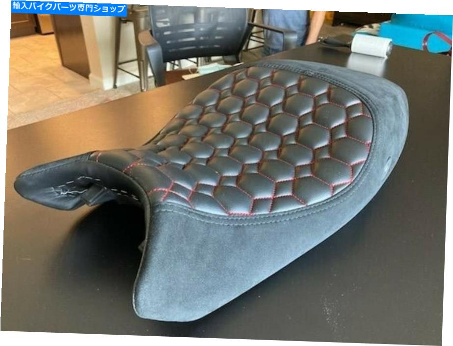 シート ドゥカティモンスター1100エボカスタムシート、450ドルオボ Ducati Monster 1100 Evo Custom Seat, $450 OBO