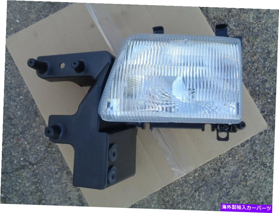 USヘッドライト MOPAR 55076525AC 98 99 2000 2001 2002 2003 Dodge Ram Van Headlight LH OEM NOS MOPAR 55076525AC 98 99 2000 2001 2002 2003 DODGE RAM VAN HEADLIGHT LH OEM NOS