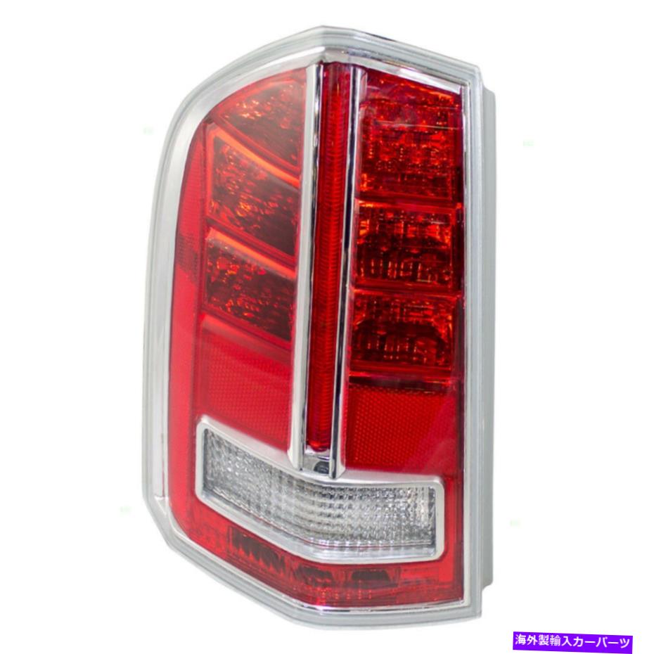 USテールライト 11-13 Chrysler 300ドライバレンズW / Chrome Centerアクセント用テールライトアセンブリ Tail Light Assembly for 11-13 Chrysler 300 Drivers Lens w/ Chrome Center Accent