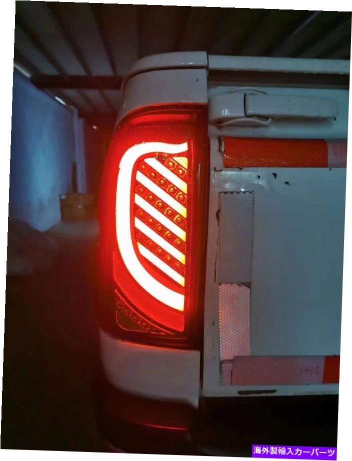 USテールライト 新しい！トヨタヒーラックスRevo Rocoo Taillightリアランプアセンブリカーランプ NEW!Tail Light For Toyota Hilux Revo Rocoo taillight Rear Lamp Assembly Car Lamp