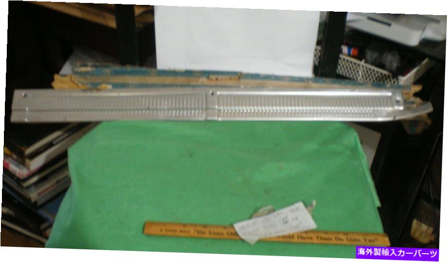 内装パーツ NOS 1974-77シーバーとジョーシアシルツ - オリジナルのタイトルを表示する NOS 1974-77 シボレーブレザーとジミードアシルプレート- show original title