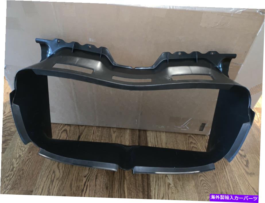 Radiator ʪΥݥ륷4.5L-V8饸󥿡ȥ95557528350 Genuine Porsche Cayenne 4.5L-V8 Radiator-Center Duct Air Duct 95557528350