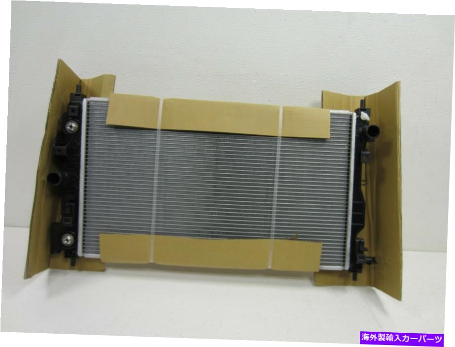 エンジンカバー アルミニウムラジエーターアセンブリは10-16ビュイックラクロス2.4L、13-14シボレーマリブ2.4に適合します Aluminum Radiator Assembly Fits 10-16 Buick LaCrosse 2.4L,13-14 Chevy Malibu 2.4