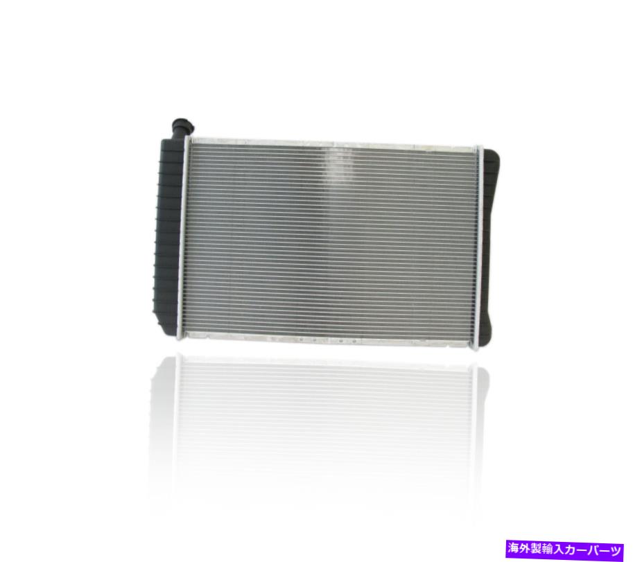 エンジンカバー 738 82-89ビュイック世紀ポンティアック6000シボレーセレブリティ2.5/2.8Lのラジエーター Radiator For 738 82-89 Buick-Century Pontiac-6000 Chevrolet-Celebrity 2.5/2.8L