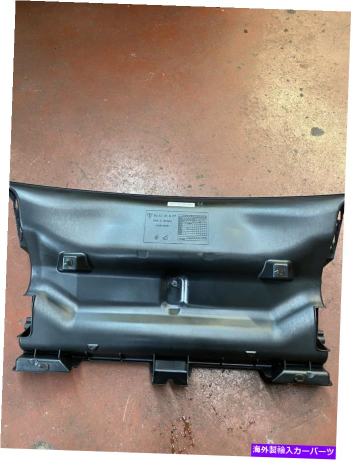 エンジンカバー 99150448791ポルシェ911 GT4フロントラジエーターカバー 99150448791 porsche 911 GT4 front radiator cover