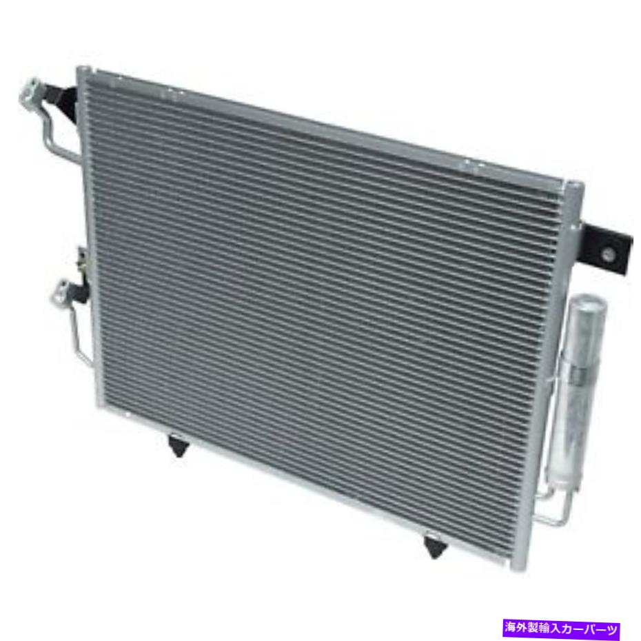 コンデンサー 00-06 MITSUBISHI MONTERO CN4699PFCのユニバーサルエアA/Cコンデンサー Universal Air A/C Condenser for 00-06 Mitsubishi Montero CN4699PFC