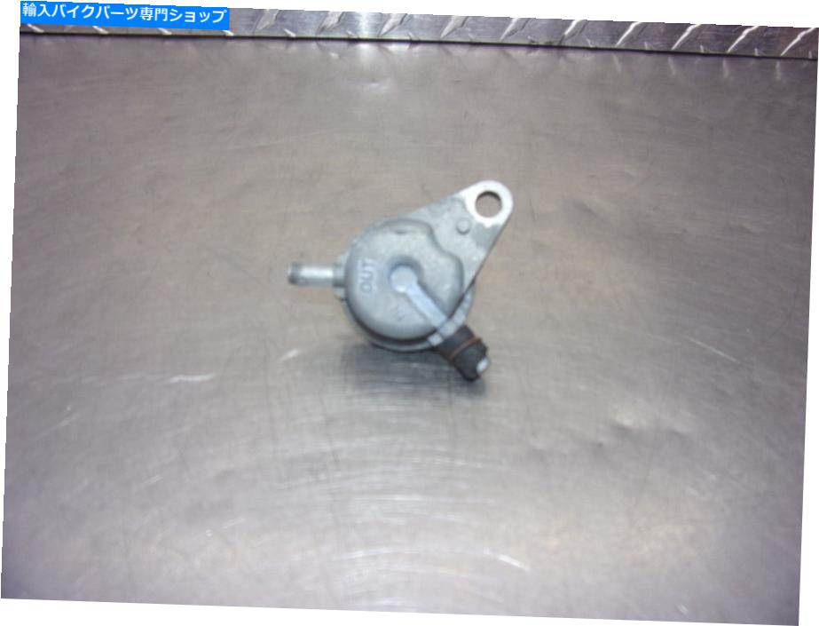 786 A KYMCO SUPER 8 150 X 2020 OEM FUEL VALVE PETCOCKカテゴリFuel Petcocks状態海外直輸入品 新品メーカー車種発送詳細 送料無料 （※北海道、沖縄、離島は省く）商品詳細輸入商品の為、英語表記となります。Condition: UsedSeller Notes: “PLEASE READ THE DESCRIPTION AND ANALYZE THE PHOTOS TO ENSURE THAT THE CONDITIONS OF ARTICLE THAT ARE BUYING REMEMBER BEING USED.”Brand: Kymco《ご注文前にご確認ください》■海外輸入品の為、NC・NRでお願い致します。■取り付け説明書は基本的に付属しておりません。お取付に関しましては専門の業者様とご相談お願いいたします。■通常2〜4週間でのお届けを予定をしておりますが、天候、通関、国際事情により輸送便の遅延が発生する可能性や、仕入・輸送費高騰や通関診査追加等による価格のご相談の可能性もございますことご了承いただいております。■海外メーカーの注文状況次第では在庫切れの場合もございます。その場合は弊社都合にてキャンセルとなります。■配送遅延、商品違い等によってお客様に追加料金が発生した場合や取付け時に必要な加工費や追加部品等の、商品代金以外の弊社へのご請求には一切応じかねます。■弊社は海外パーツの輸入販売業のため、製品のお取り付けや加工についてのサポートは行っておりません。専門店様と解決をお願いしております。■大型商品に関しましては、配送会社の規定により個人宅への配送が困難な場合がございます。その場合は、会社や倉庫、最寄りの営業所での受け取りをお願いする場合がございます。■輸入消費税が追加課税される場合もございます。その場合はお客様側で輸入業者へ輸入消費税のお支払いのご負担をお願いする場合がございます。■商品説明文中に英語にて”保証”関する記載があっても適応はされませんのでご了承ください。■海外倉庫から到着した製品を、再度国内で検品を行い、日本郵便または佐川急便にて発送となります。■初期不良の場合は商品到着後7日以内にご連絡下さいませ。■輸入商品のためイメージ違いやご注文間違い当のお客様都合ご返品はお断りをさせていただいておりますが、弊社条件を満たしている場合はご購入金額の30％の手数料を頂いた場合に限りご返品をお受けできる場合もございます。(ご注文と同時に商品のお取り寄せが開始するため)（30％の内訳は、海外返送費用・関税・消費全負担分となります）■USパーツの輸入代行も行っておりますので、ショップに掲載されていない商品でもお探しする事が可能です。お気軽にお問い合わせ下さいませ。[輸入お取り寄せ品においてのご返品制度・保証制度等、弊社販売条件ページに詳細の記載がございますのでご覧くださいませ]&nbsp;