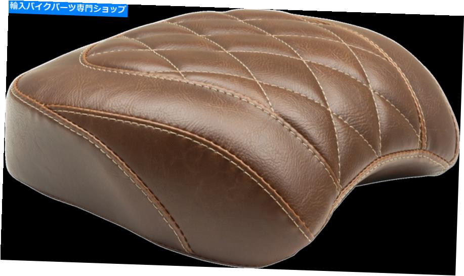 Seats マスタングブラウンダイヤモンドリア - ピリオンパッドワイドトリッパーソロシート83015 Mustang Brown Diamond Rear - Pillion Pad Wide Tripper Solo Seat 83015