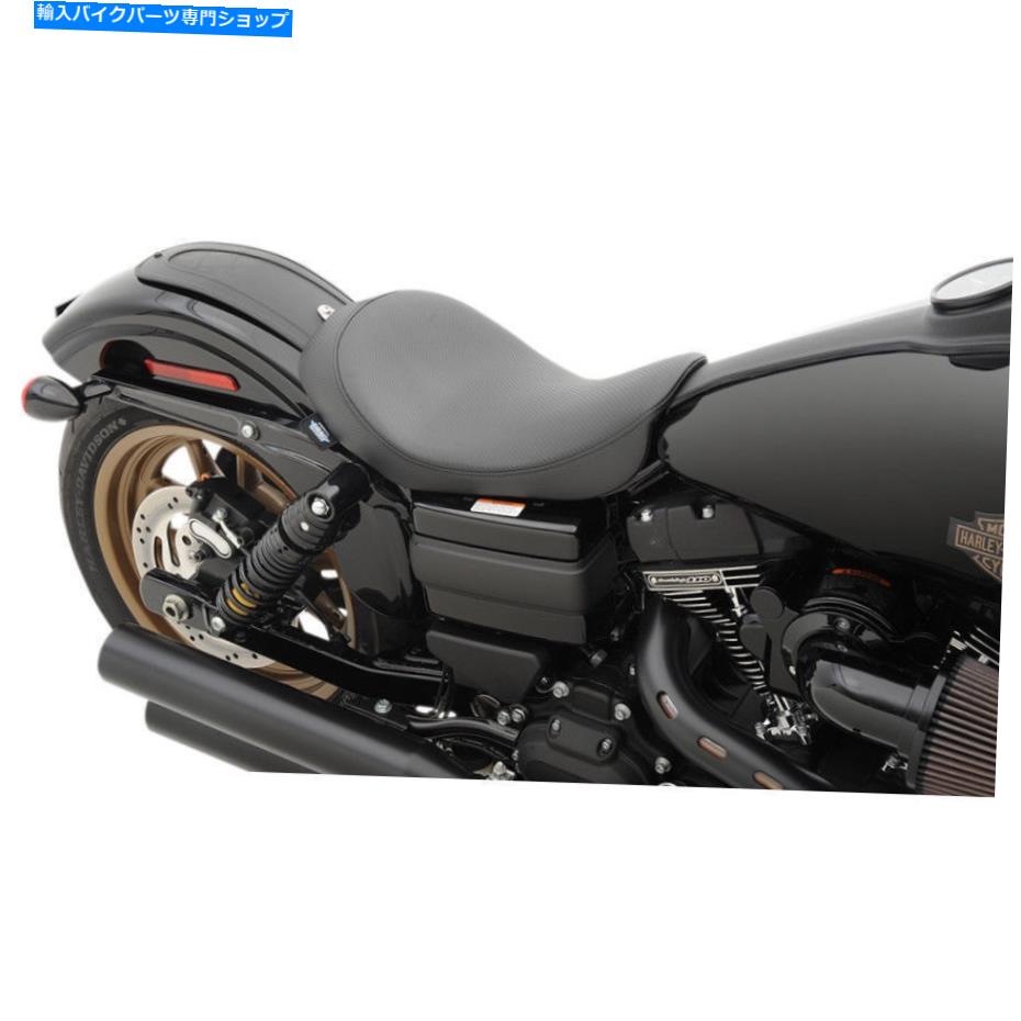Seats 2006-2017ハーレーダイナモデルのドラッグスペシャルカーボンファイバー低ソロシート Drag Specialties Carbon Fiber Low Solo Seat for 2006-2017 Harley Dyna Models