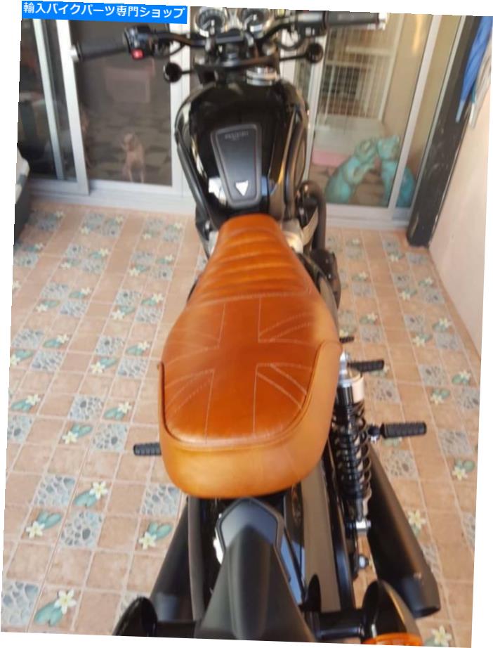 Seats T100用のTriumphシート（リアルレザー）、ツインツイン、T120にはベース、ユニオンジャック+ロールが含まれます TRIUMPH SEAT(Real Leather) for T100,treet Twin,T120 include Base,Union Jack+Roll