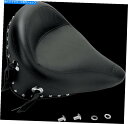 Seats マスタングビニールスタッズソロオートバイシート2000-2006ハーレーソフトアットボーイFXST Mustang Vinyl Studded So...