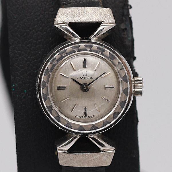 デッドストック級 稼働 良品 手巻き オメガ シルバー文字盤 レディース腕時計 KOR 1657ABC5523400