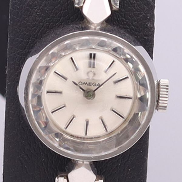デッドストック級 稼働 良品 オメガ 手巻き ラウンド シルバー文字盤 レディース腕時計 1092ABC5285100 YSD