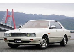 シーマ （日産）【中古】 中古車 セダン ホワイト 白色 2WD ガソリン