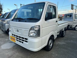 NT100クリッパー DX（日産）【中古】 中古車 軽トラック/軽バン ホワイト 白色 4WD ガソリン