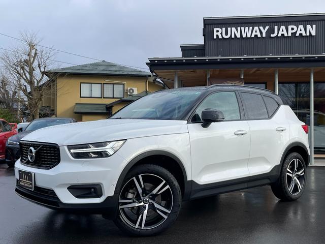 XC40 T4 AWD Rデザイン（ボルボ）【中古】 中古車 SUV・クロカン ホワイト 白色 4WD ガソリン