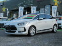 DS5 シック（シトロエン）【中古】 中古車 コンパクトカー ホワイト 白色 2WD ガソリン