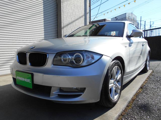 1シリーズ 120i（BMW）【中古】 中古車 クーペ ゴールド・シルバー 金色 銀色 2WD ガソリン