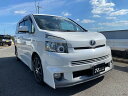 中古車 ミニバン/ワンボックス ホワイト 白色 2WD ガソリン ZRR70W