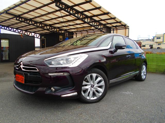 DS5 フォーブール・アディクト（シトロエン）【中古】 中古車 コンパクトカー パープル 紫色 2WD ガソ..