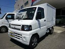 中古車 軽トラック/軽バン ホワイト 白色 2WD ガソリン U61T 働く車専門店！バス・トラック・特殊車輌等の在庫多数！ 移動販売車　左右跳ね上げ式　100V電源コンセント差込口　フロアオートマ